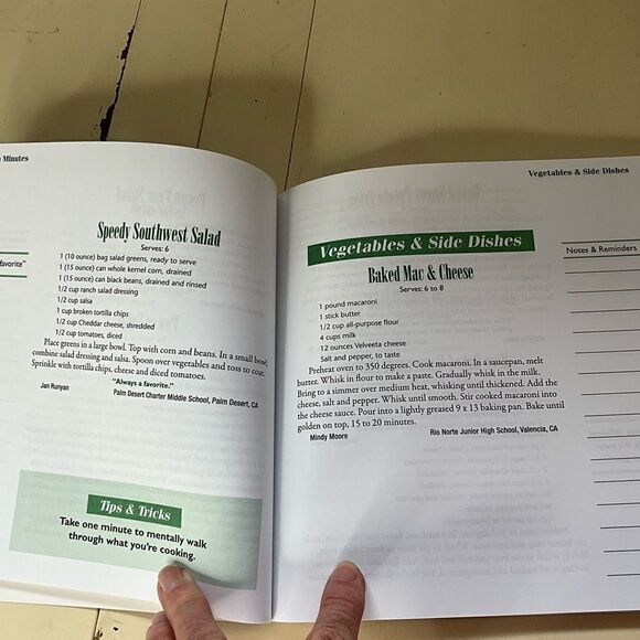 Meals In Minutes Cookbook Paperback Quick & Easy Recipes 2017 - Picture 5 of 11